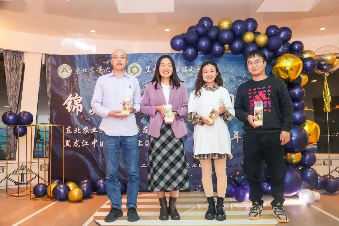 1637136627903063725.jpg 36.jpg