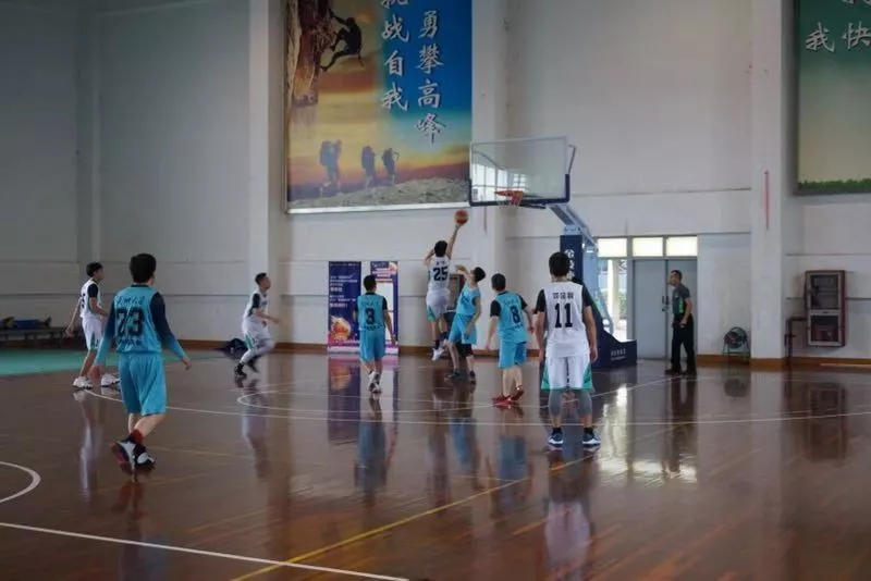 1540448736581064529.jpg 7.webp.jpg