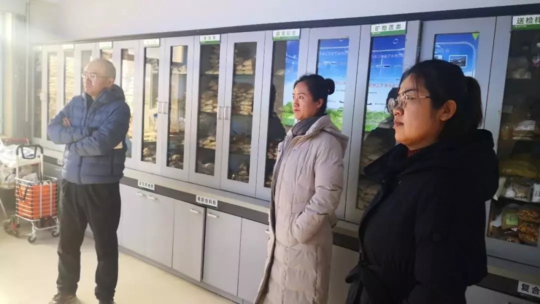 1576462756175058925.jpg 4.webp.jpg