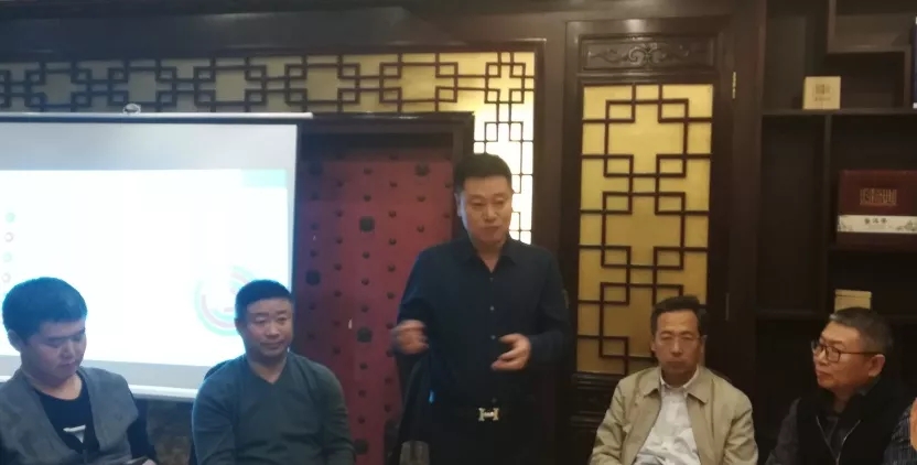 1540953346675061794.jpg 18.webp.jpg