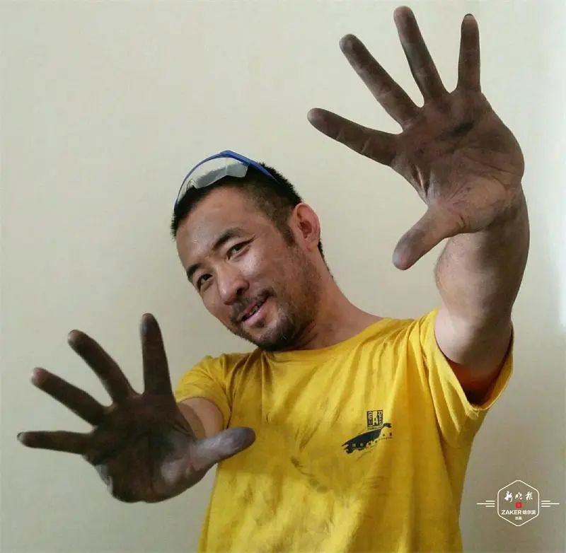 1645778297165048419.jpg 2.jpg