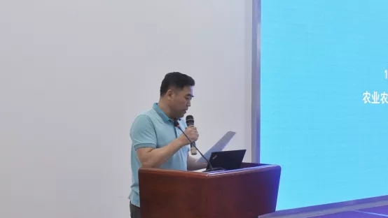 1562565775652085685.jpg 4.webp.jpg