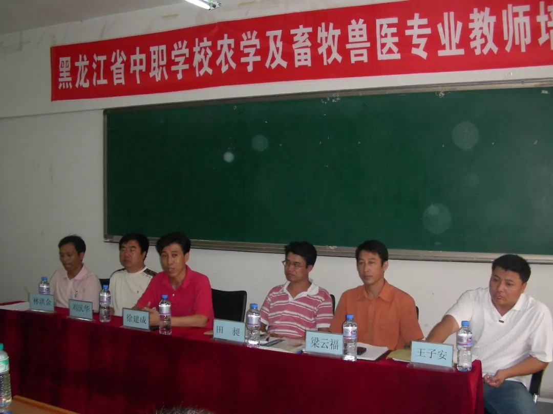 1552628619723087370.jpg 5.webp.jpg