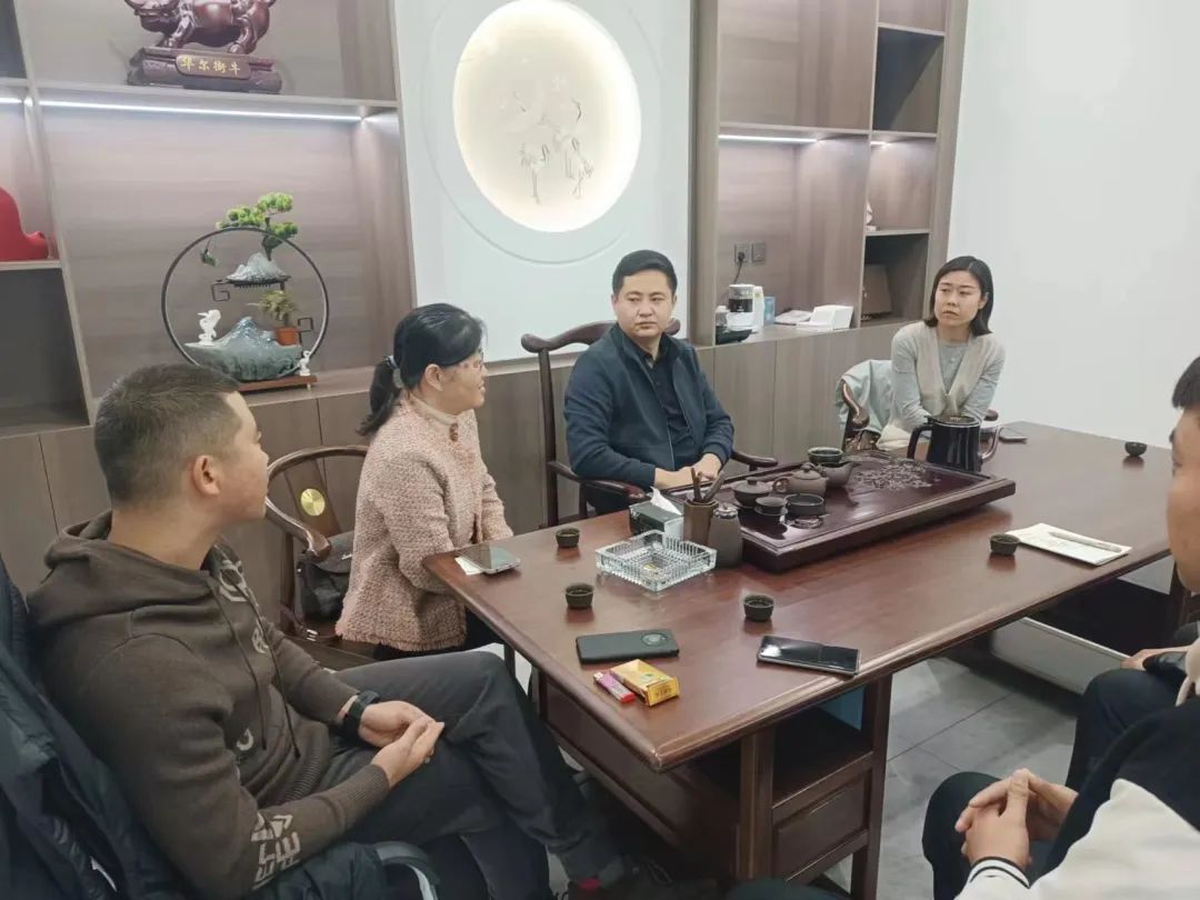 1668490289315038828.jpg 11.jpg