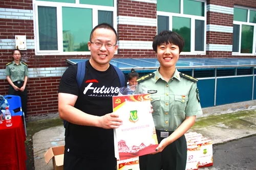 1565937636669015776.jpg 27.webp.jpg