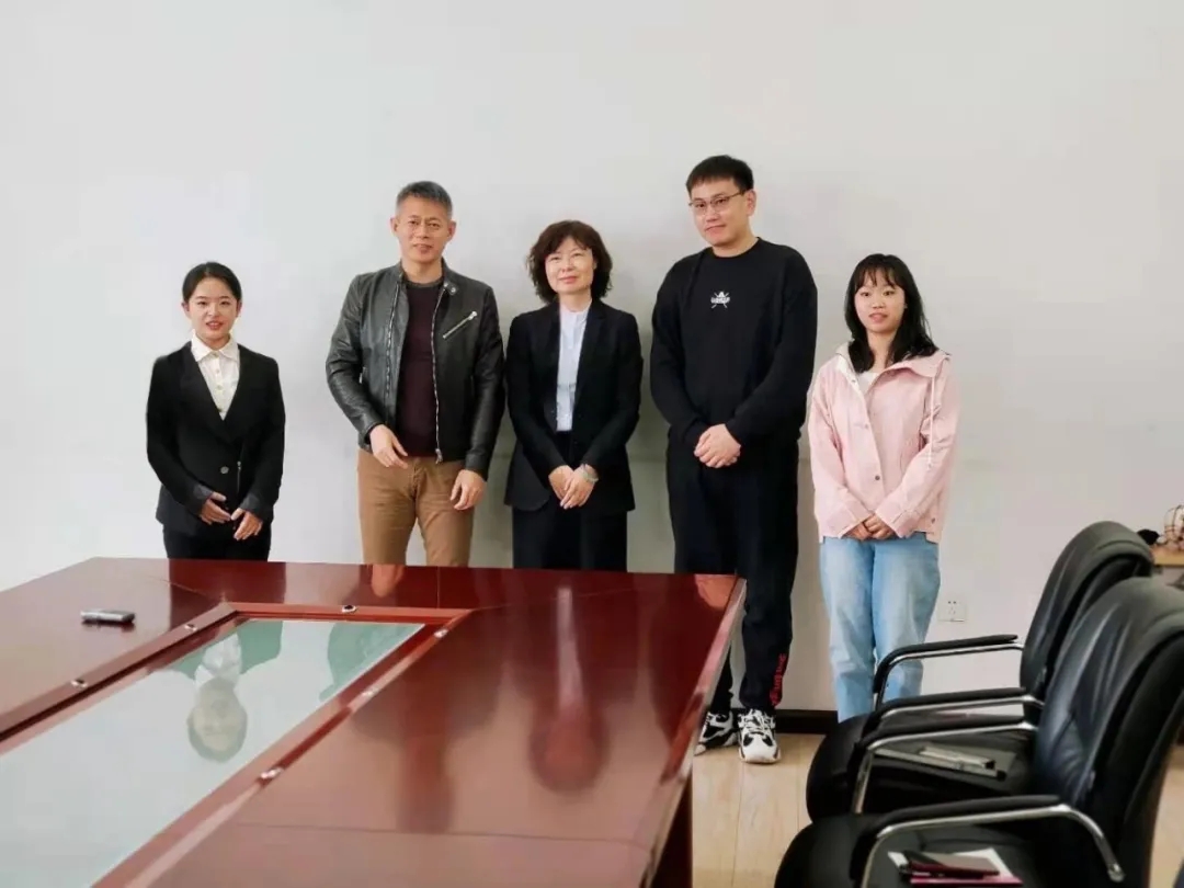 1620973775923072596.jpg 640.webp (3).jpg