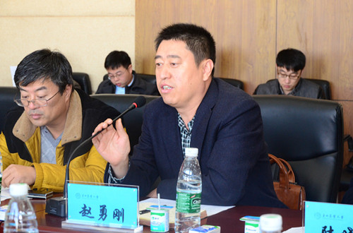 1446454438339014317.jpg 4-会长赵永刚发言.jpg