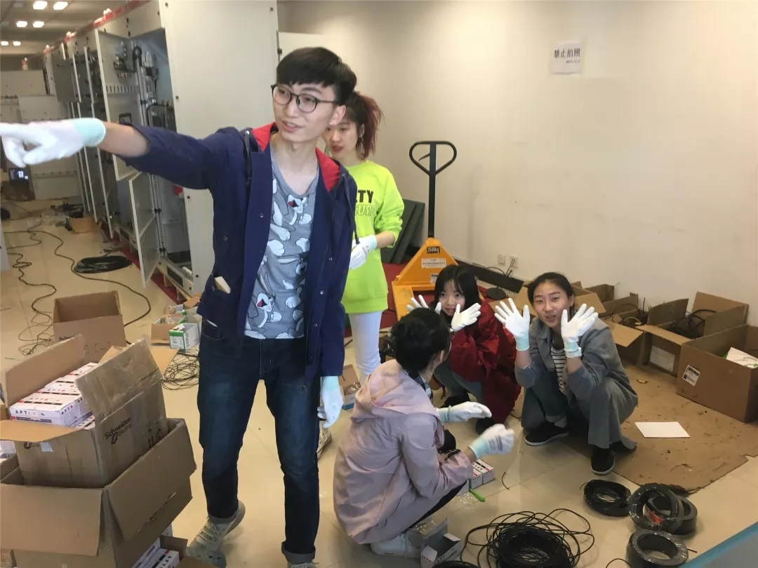 1557886639433055682.jpg 10.webp.jpg