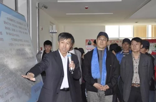 1552628715835049988.jpg 8.webp.jpg