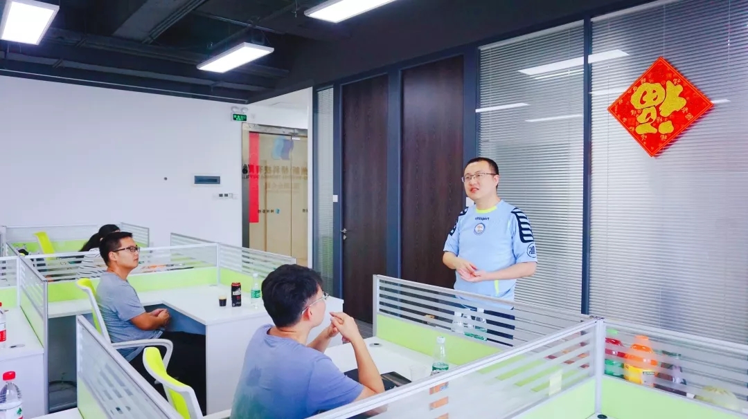 1558402410541052976.jpg 5.webp.jpg