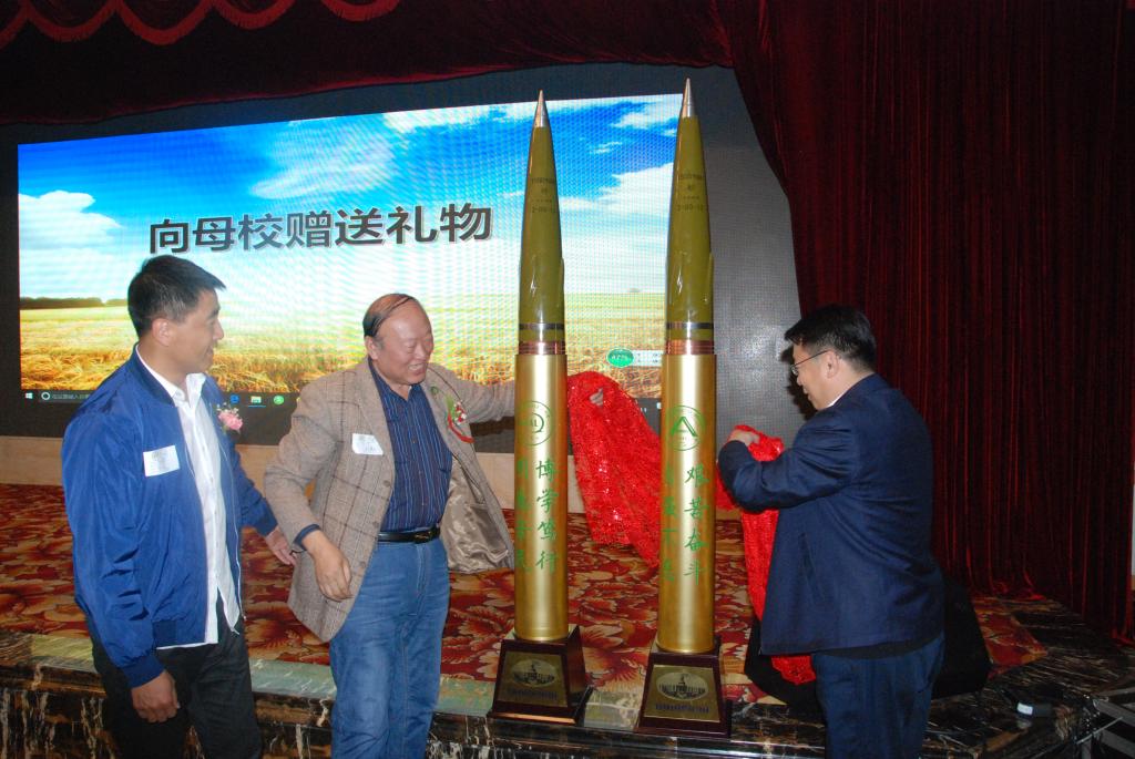 1510820643464089374.jpg 5.jpg