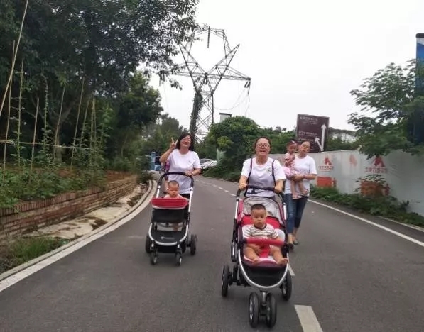 1534814551471078736.jpg 4.webp.jpg